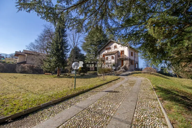 Villa in vendita a Cremeno - foto 1