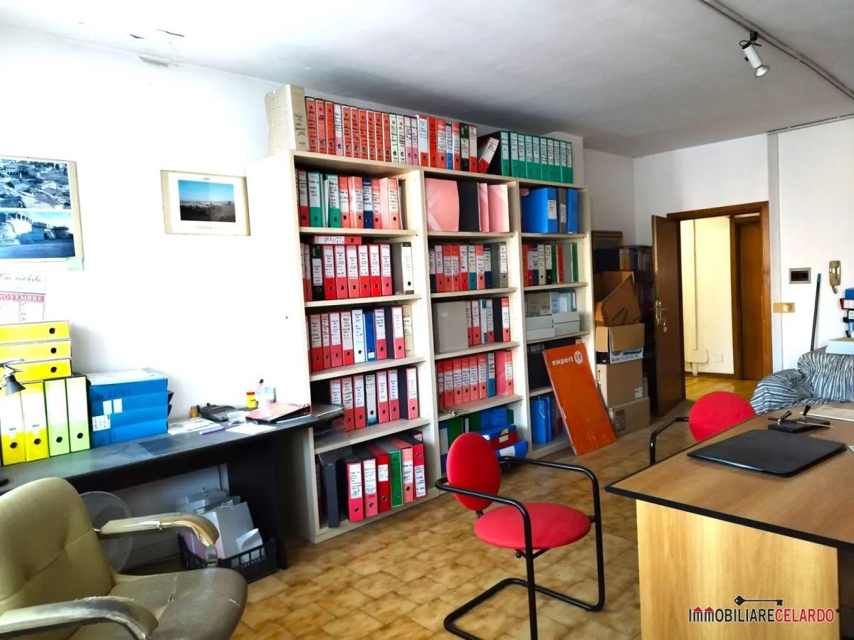 Ufficio in vendita a Colle di Val d'Elsa - foto 5