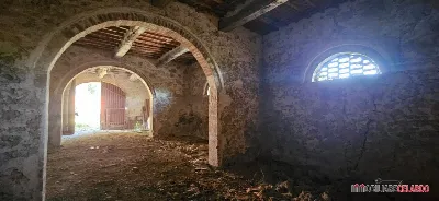 Rustico/Casale in vendita a Colle di Val d... - foto 8