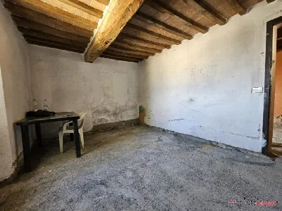 Rustico/Casale in vendita a Colle di Val d... - foto 4