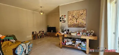 Appartamento in vendita a Colle di Val d'E... - foto 2