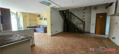 Appartamento in vendita a Colle di Val d'E... - foto 9