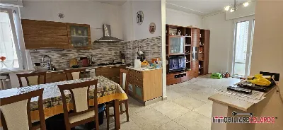 Appartamento in vendita a Colle di Val d'E... - foto 1