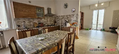 Appartamento in vendita a Colle di Val d'E... - foto 2