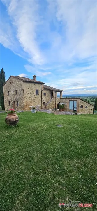 Villa in vendita a Casole d'Elsa - foto 1