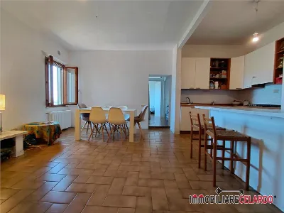 Appartamento in vendita a Colle di Val d'E... - foto 5