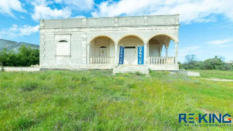 Villa in vendita a Carpignano Salentino - foto 1