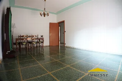 Appartamento in vendita a Massa, Centro, T... - foto 2