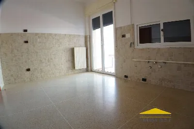 Appartamento in vendita a Massa, Centro, T... - foto 8