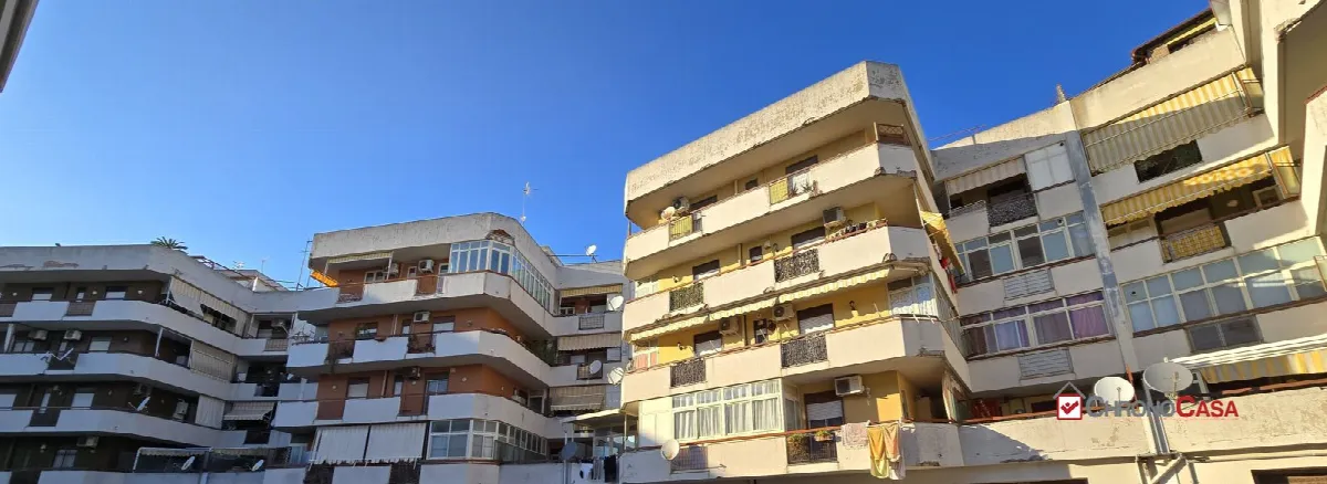 Appartamento in vendita a Messina, Villaggio Santo, Camaro, Gazzi - foto 2