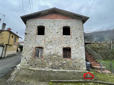 Rustico/Casale in vendita ad Aulla - foto 3