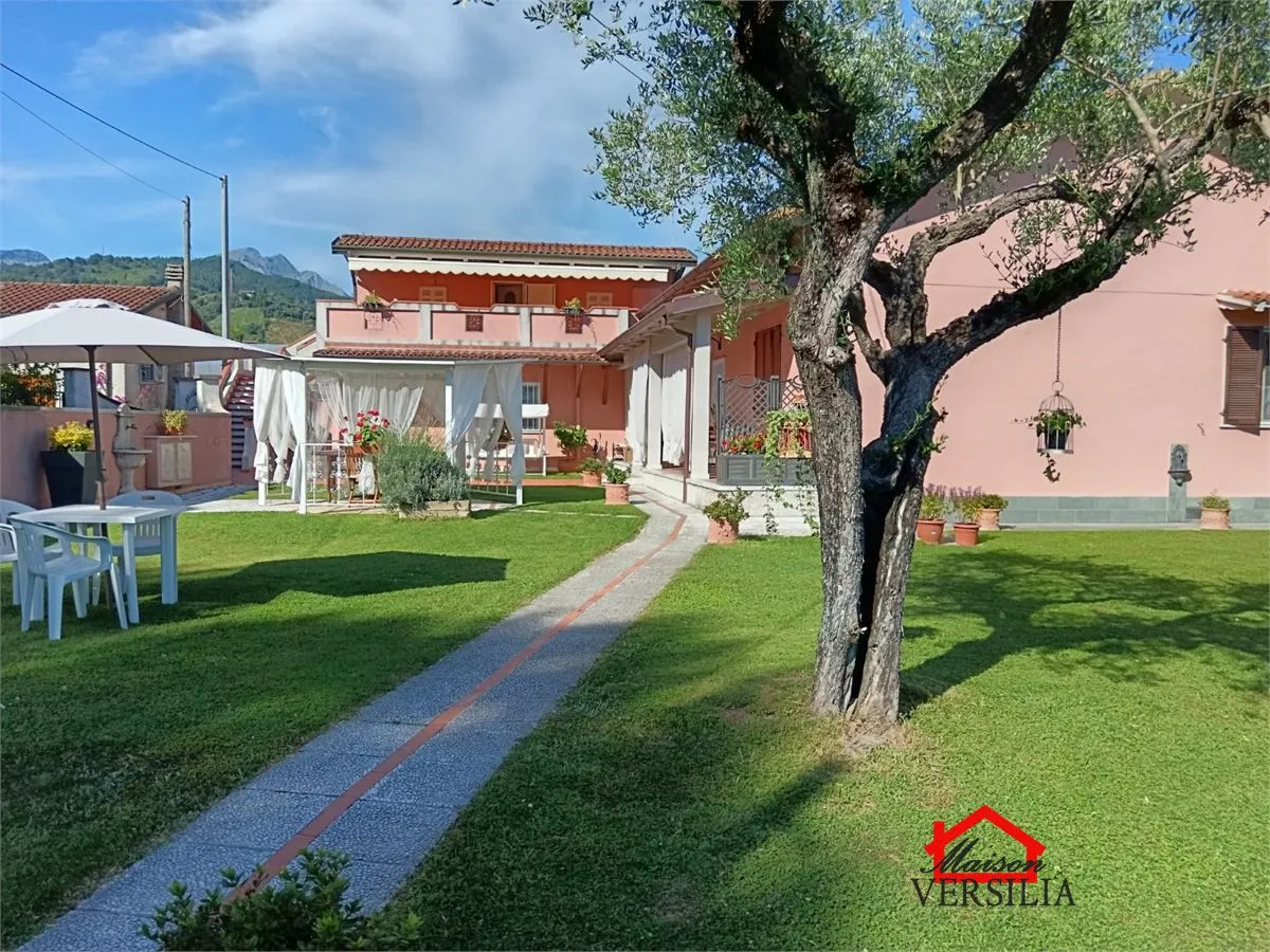 Villa in vendita a Massa, Zona Industriale, Castagnola - foto 2