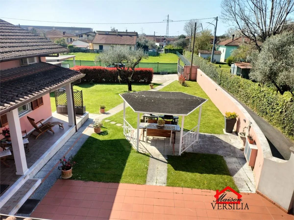 Villa in vendita a Massa, Zona Industriale, Castagnola - foto 4