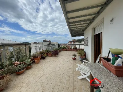 Appartamento in vendita a Carrara, Stadio,... - foto 3
