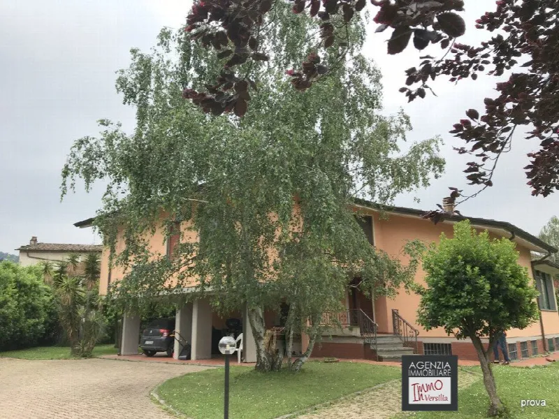 Villa in vendita a Massarosa - foto 1
