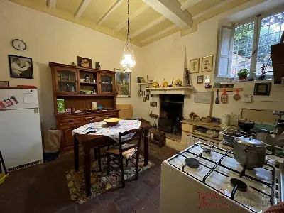 Villa in vendita a Massarosa - foto 1