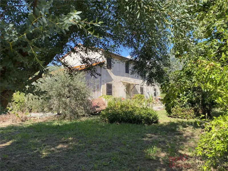 Rustico/Casale in vendita a Massarosa - foto 1