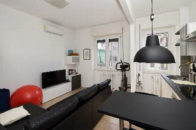 Appartamento in vendita a Milano, Udine, L... - foto 2