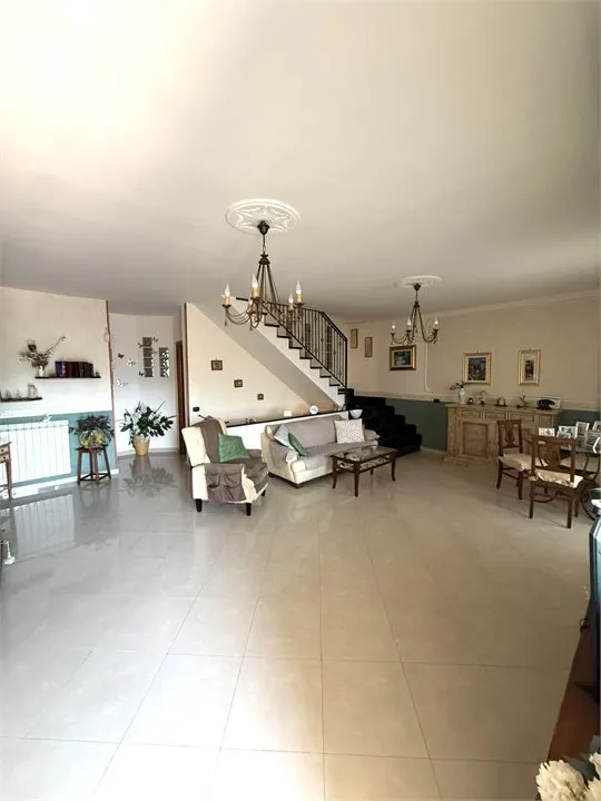 Villa in vendita ad Acerra - foto 3