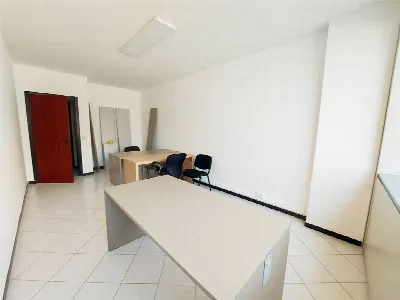 Ufficio in vendita a Napoli, Zona Industri... - foto 3