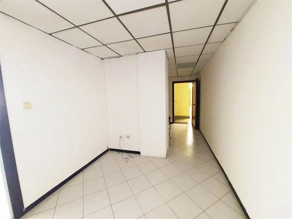 Ufficio in vendita a Napoli, Zona Industriale, Centro Direzionale, Poggioreale - foto 5