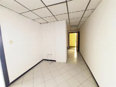 Ufficio in vendita a Napoli, Zona Industri... - foto 5