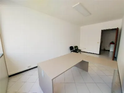 Ufficio in vendita a Napoli, Zona Industri... - foto 8