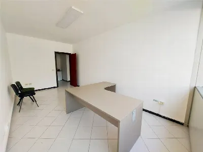 Ufficio in vendita a Napoli, Zona Industri... - foto 9