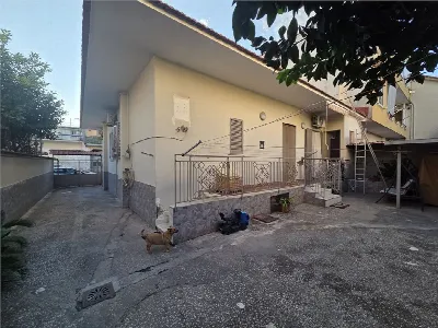 Casa Indipendente in vendita a Crispano - foto 2