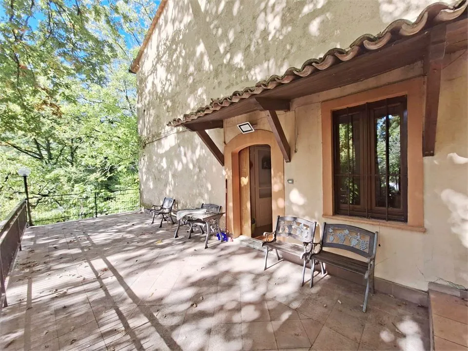 Casa Indipendente in vendita a Carovilli - foto 4