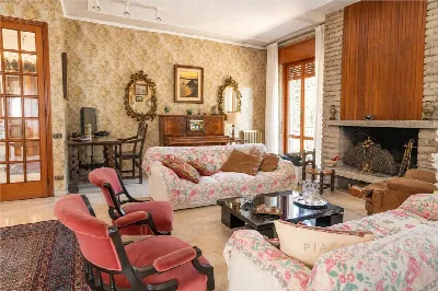 Villa in vendita a Pontremoli - foto 1