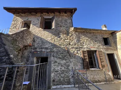 Rustico/Casale a Filattiera