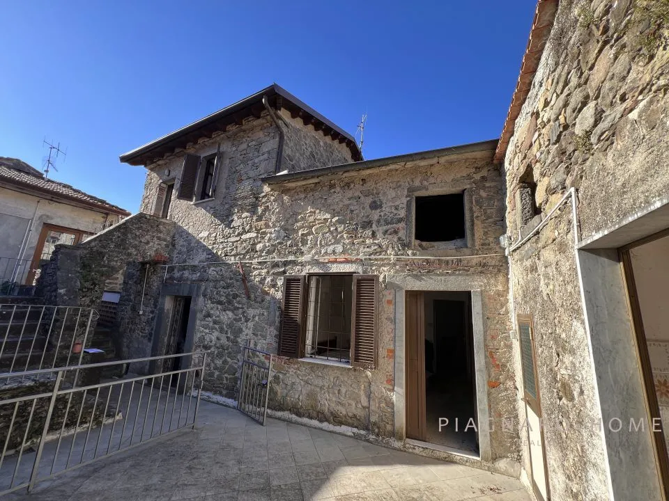 Rustico/Casale in vendita a Filattiera - foto 2