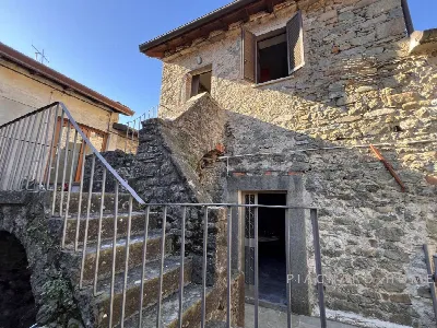 Rustico/Casale in vendita a Filattiera - foto 9