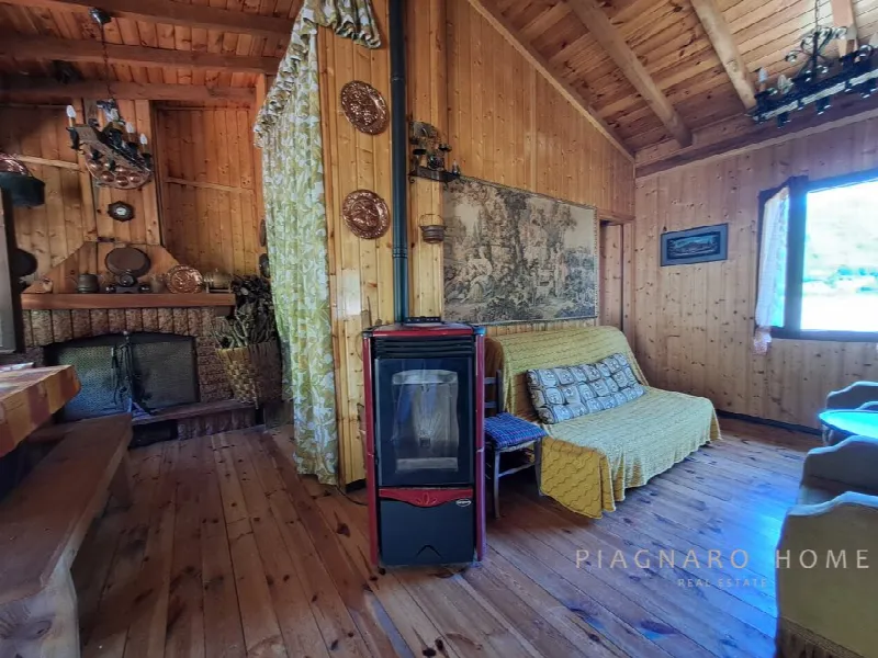 Casa Indipendente in vendita a Zeri - foto 1