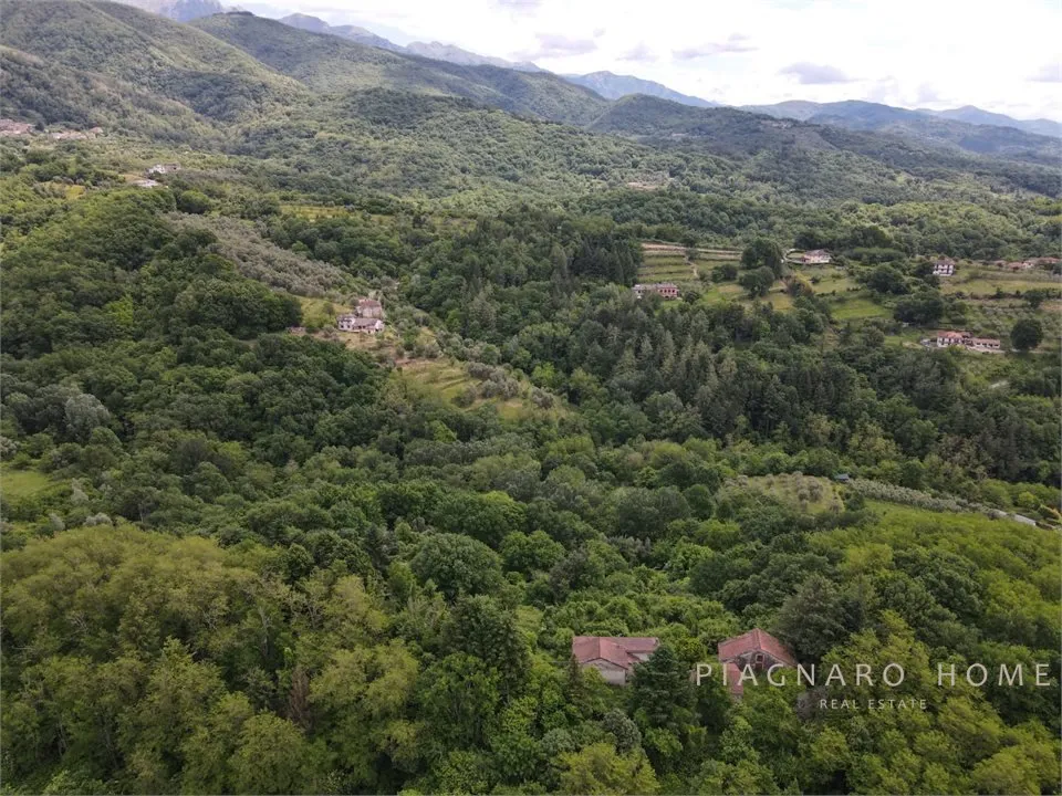 Rustico/Casale in vendita a Pontremoli - foto 2