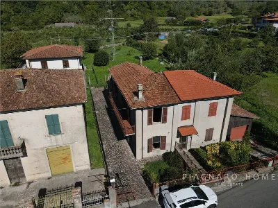 Casa Indipendente a Filattiera
