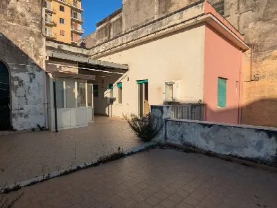 Appartamento in vendita a Torre Annunziata - foto 6