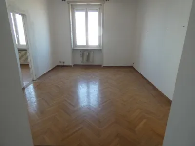 Appartamento in vendita a Torino, Centro - foto 1