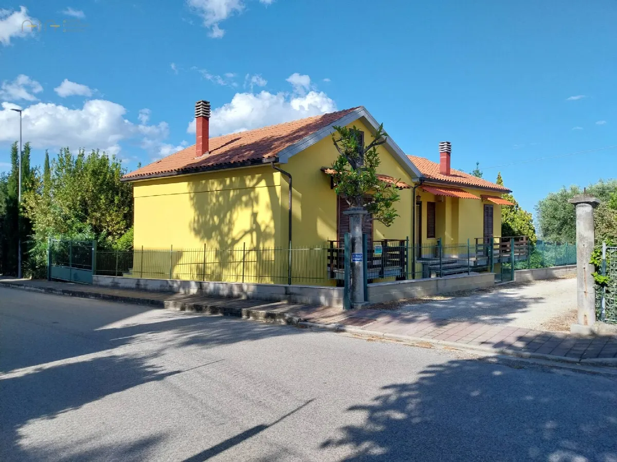 Villa in vendita a Castorano - foto 5