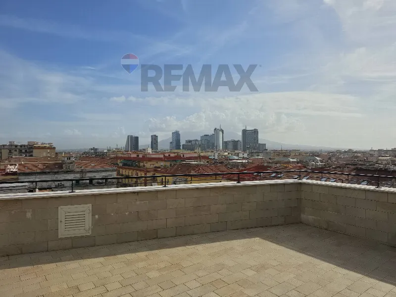 Appartamento in vendita a Napoli, Centro - foto 1