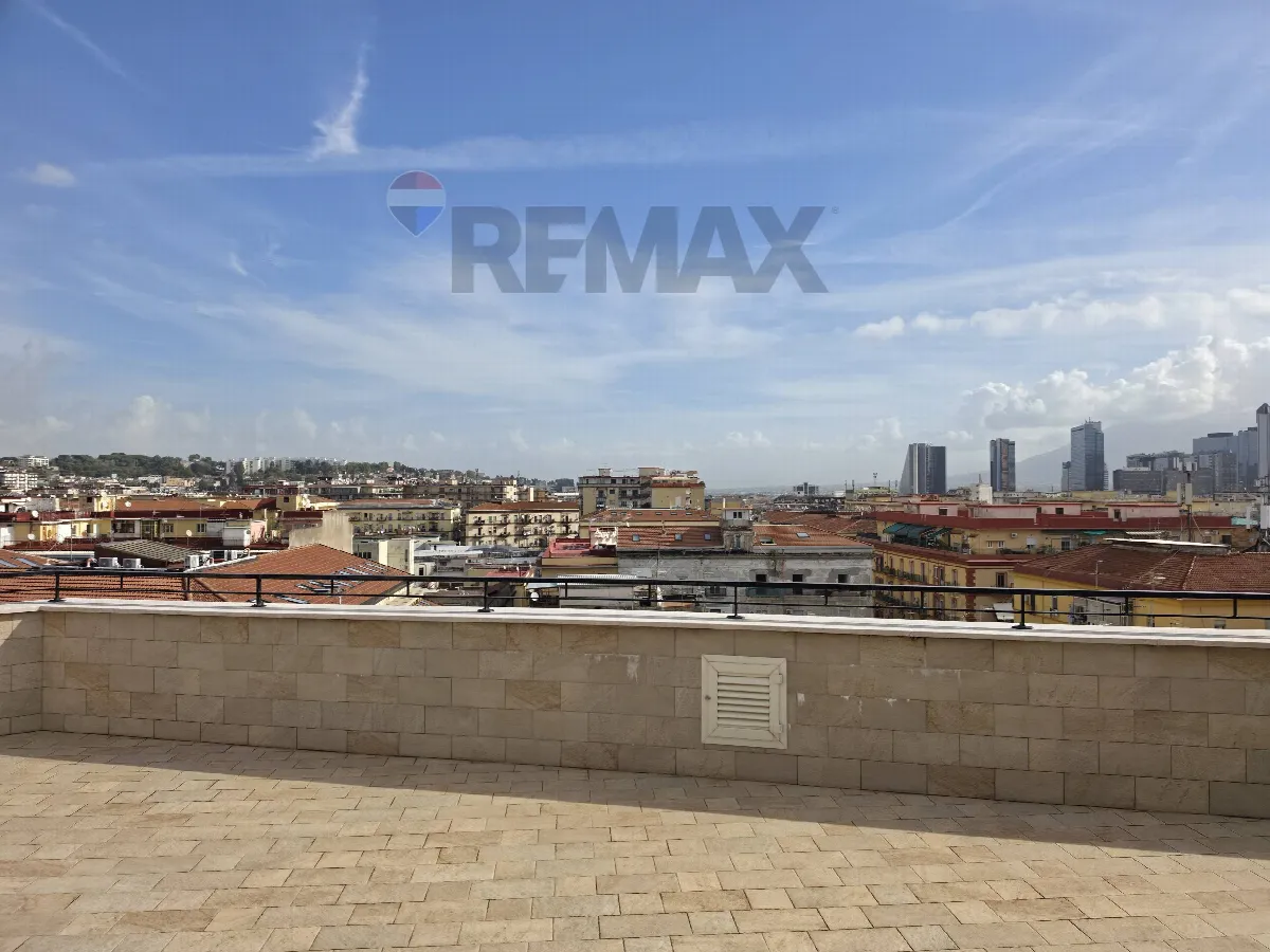 Appartamento in vendita a Napoli, Centro - foto 2