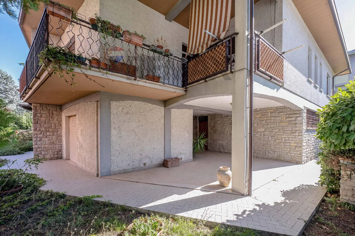 Villa in vendita a Foligno - foto 2