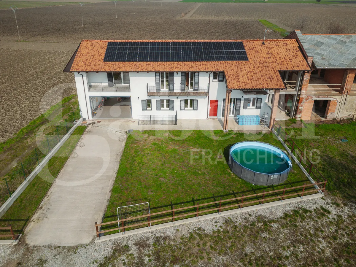 Casa Indipendente in vendita a Pinerolo - foto 2