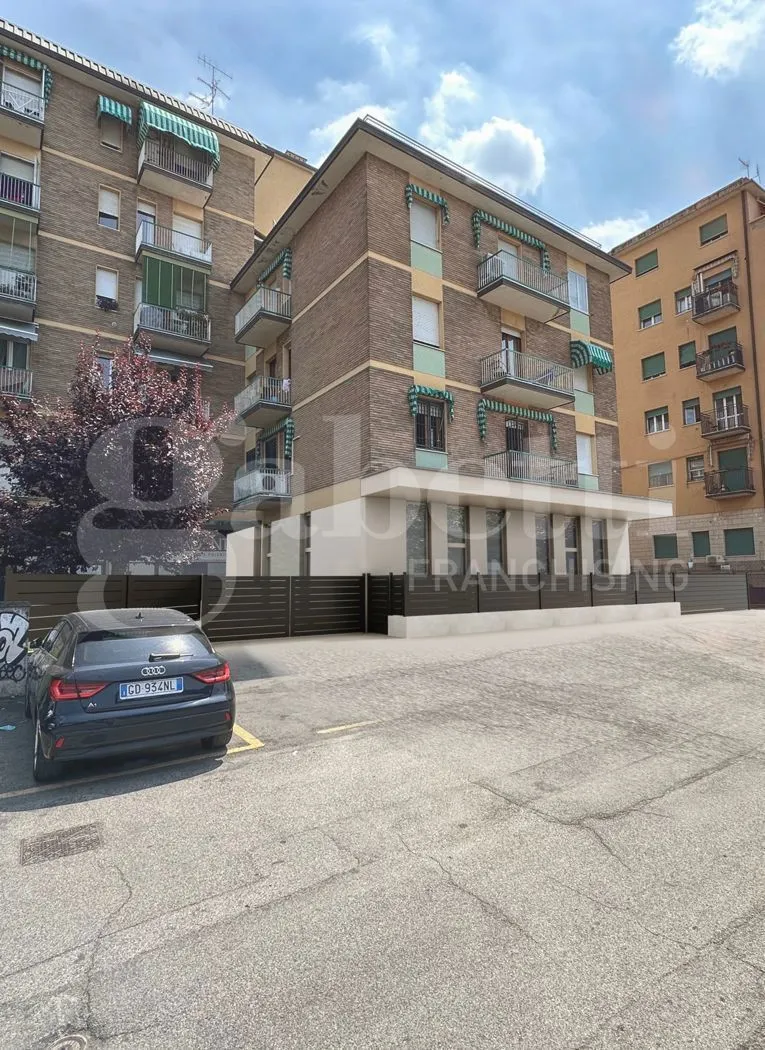 Appartamento in vendita a Bologna, San Donato, Pilastro - foto 2