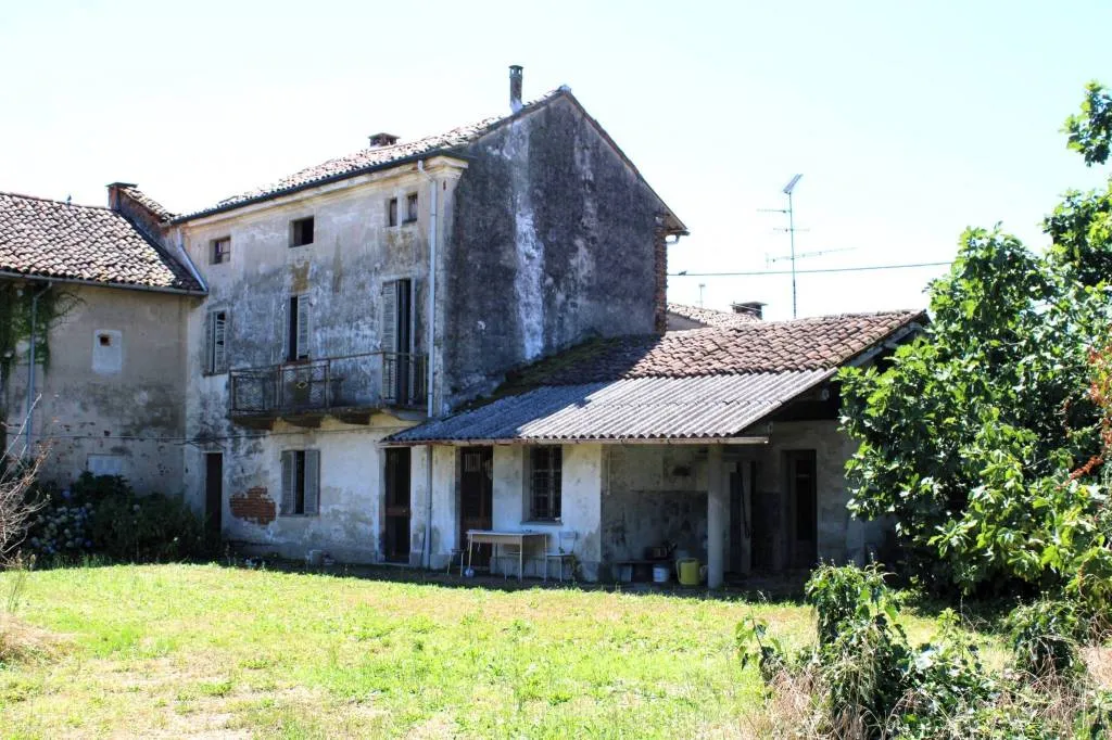 Rustico/Casale in vendita a Pertengo - foto 2