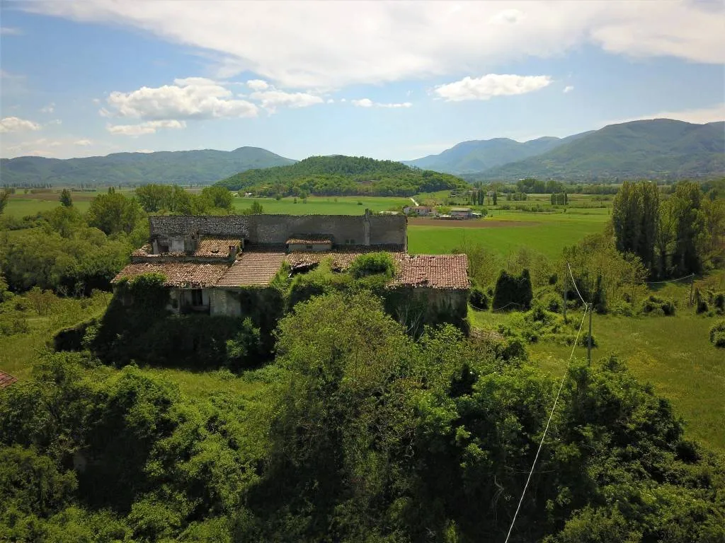 Palazzo/Stabile in vendita a Rieti - foto 3