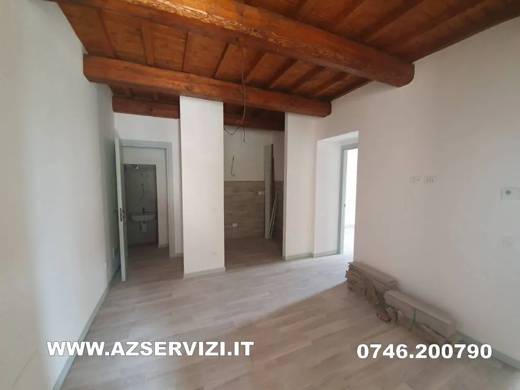 Appartamento in vendita a Contigliano - foto 5