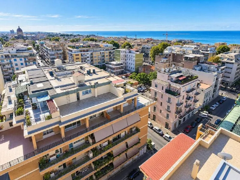 Appartamento in vendita a Roma, Lido Di Ostia, Ostia Antica, Castel Fusano - foto 1
