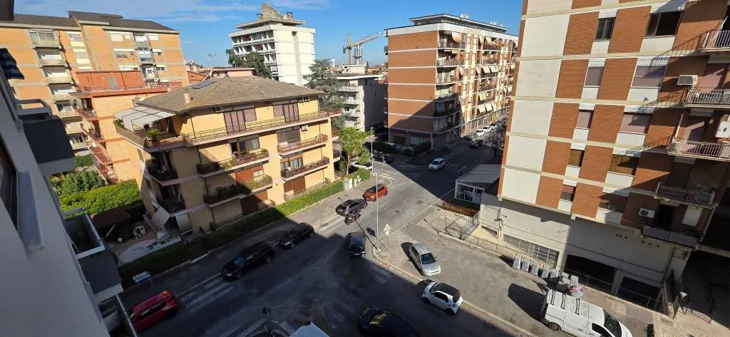 Appartamento in vendita a Latina, Isonzo, Piccarello - foto 2